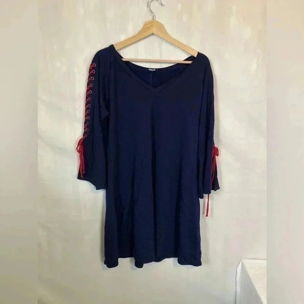 Venus‎ dress